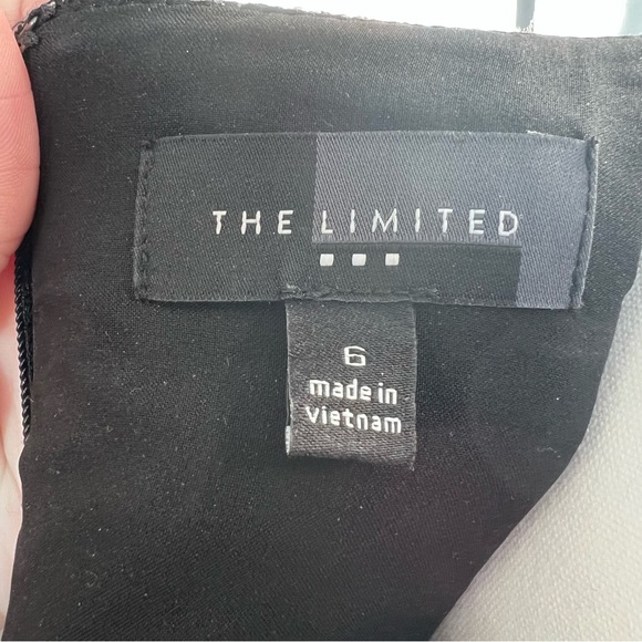 The Limited Tweed Bow Belted Fit and Flare Dress | Size 6 - Picture 4 of 11